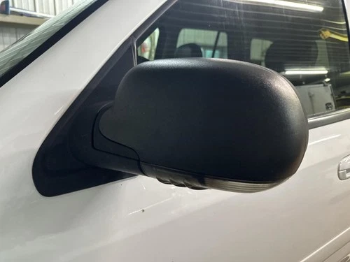 Driver Side View Mirror Power With Integral Turn Signal Fits 06-07 ENVOY 241722