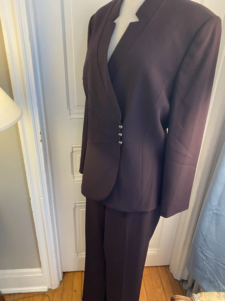 TRAJE PANTALÓN TAHARI BY ASL MARRÓN-TOP PROFUNDO EN V DELANTERO-CIERRE CON BOTONES-TALLA 18-NUEVO SIN ETIQUETAS-¡ENCANTADOR! Foto 3 de 4