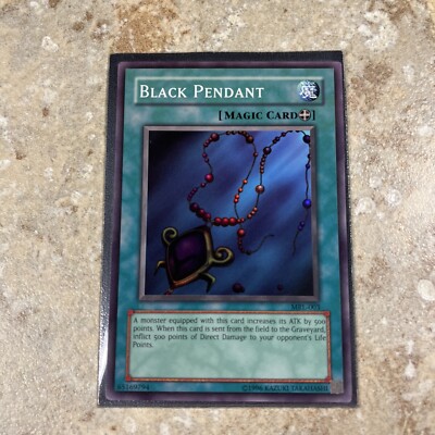 black pendant yugioh card Yu-Gi-Oh! Blue Eyes White Dragon Necklace main image 1