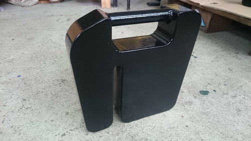 Frontgewicht für Kleintraktor Traktorgewichte 20Kg Kubota, Iseki, Solis, Yanmar - Bild 2 von 8