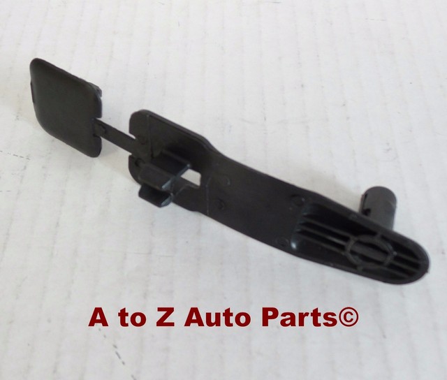NEW Nissan Altima,Sentra,Titan,Armada,etc Carpet Floor Mat Retainer