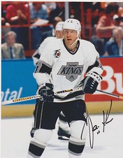Jari Kurri signed Edmonton Oilers 8x10 color photo
