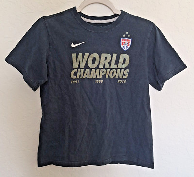 Nike USA Soccer World Champions 1991 1999 2015 Youth Large T-Shirt
