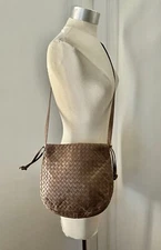 Vintage 1980's Bottega Veneta Taupe Intrecciato Leather Drawstring Bag