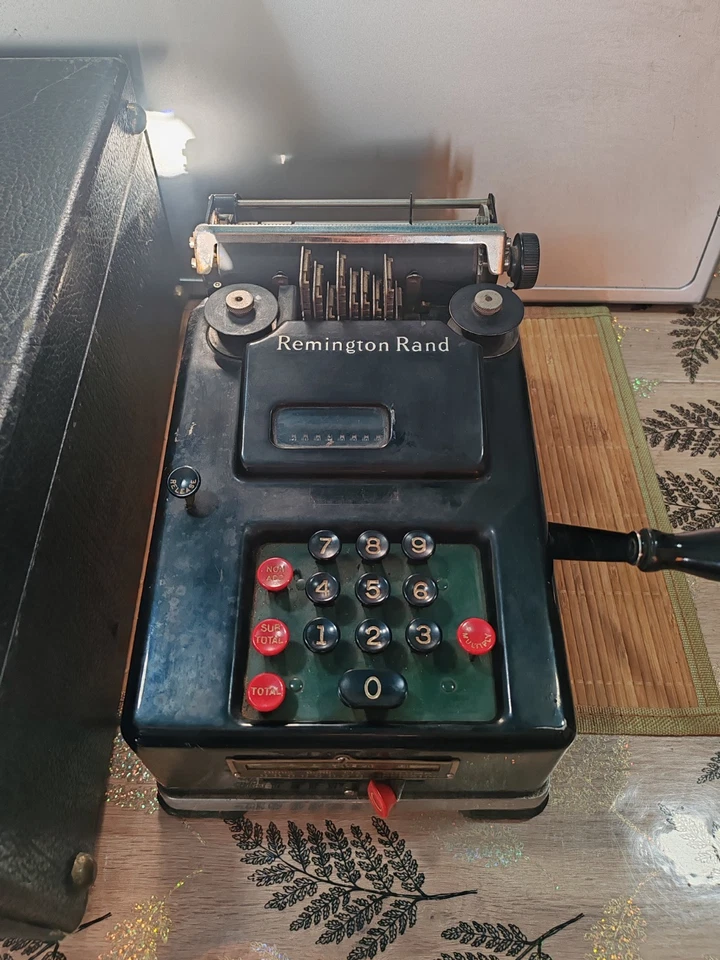 ANCIENNE MACHINE A CALCULER Remigton Rand  U.S.A A Saisir  - Photo 2/4