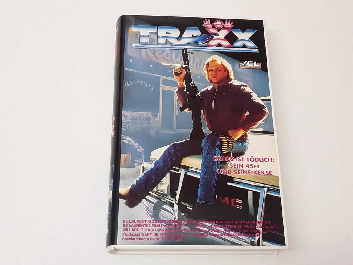 Traxx 1988 Uncut VHS German PAL Video Hartbox Shadoe Stevens Scharfe Waffen