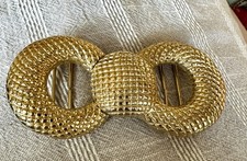 Vintage Women  s Gold Tone Textured Belt Buckle