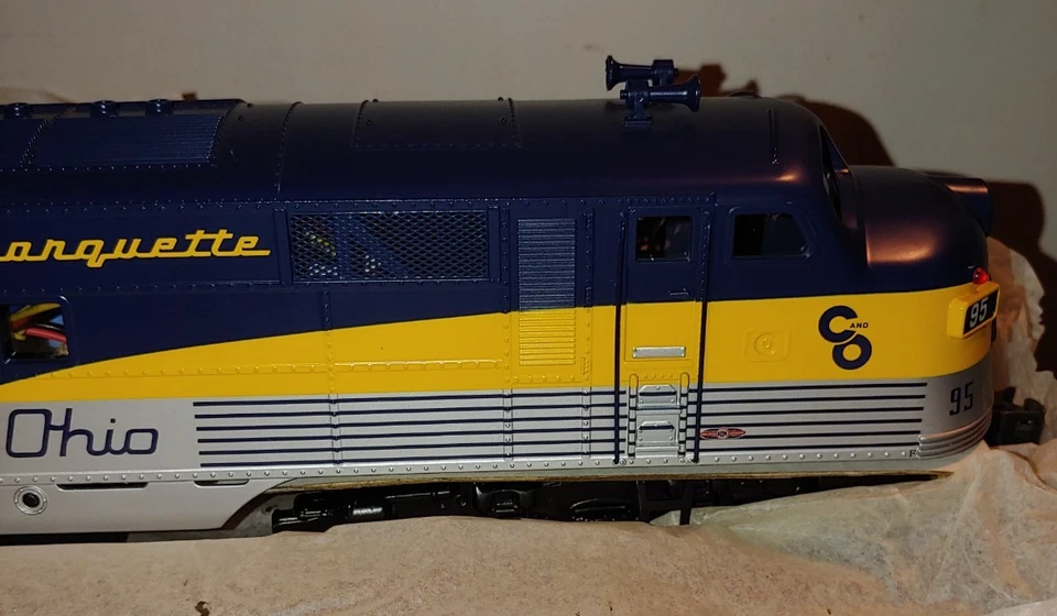 Williams E7-204 E-7 Locomotive Chesapeake & Ohio CAB# 95 Pene Marquette - Image 3 of 4