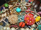 Junk Drawer Lot 2lbs Broken Vintage-Now Jewelry for Crafts Repairs — photo 5