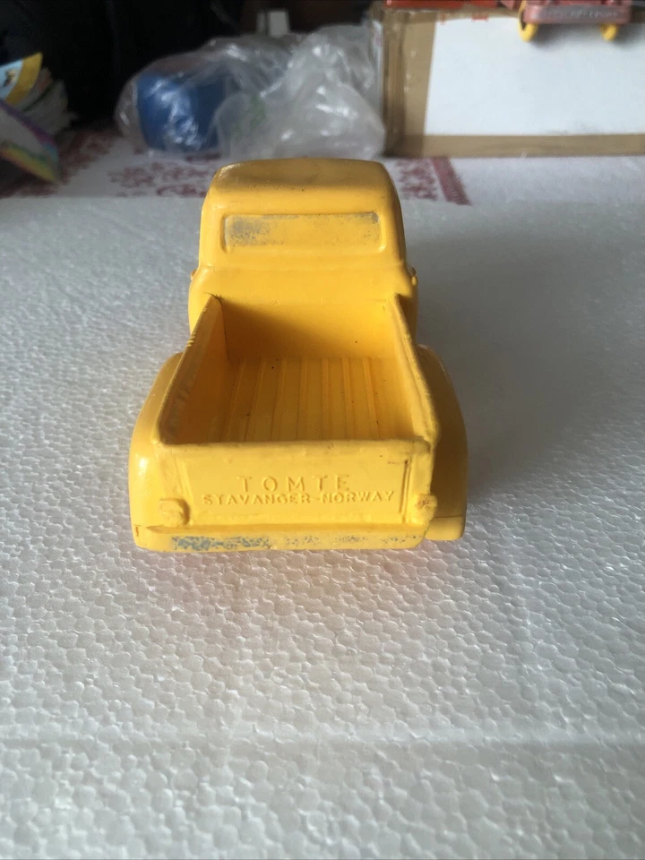 Tomte Laerdal Ford Pick-up Serie Major N. 751 Giallo Scala 1/30 Vintage - Immagine 3 di 4