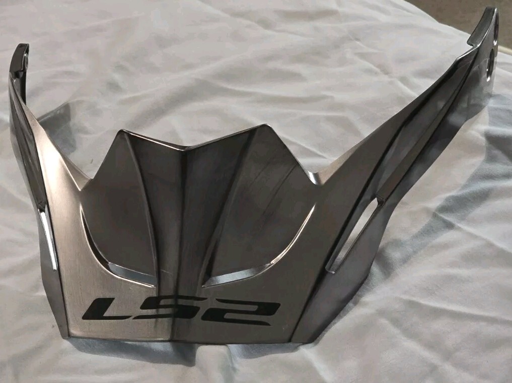 Picture 1 of 3