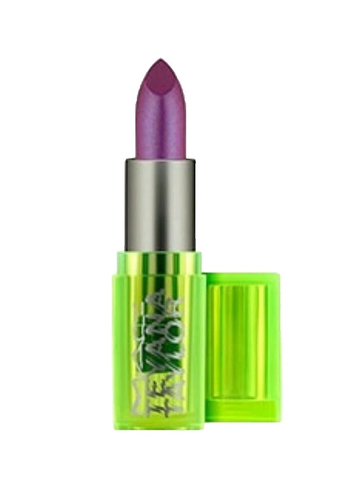 M·A·C Pencil Purple Lip Makeup