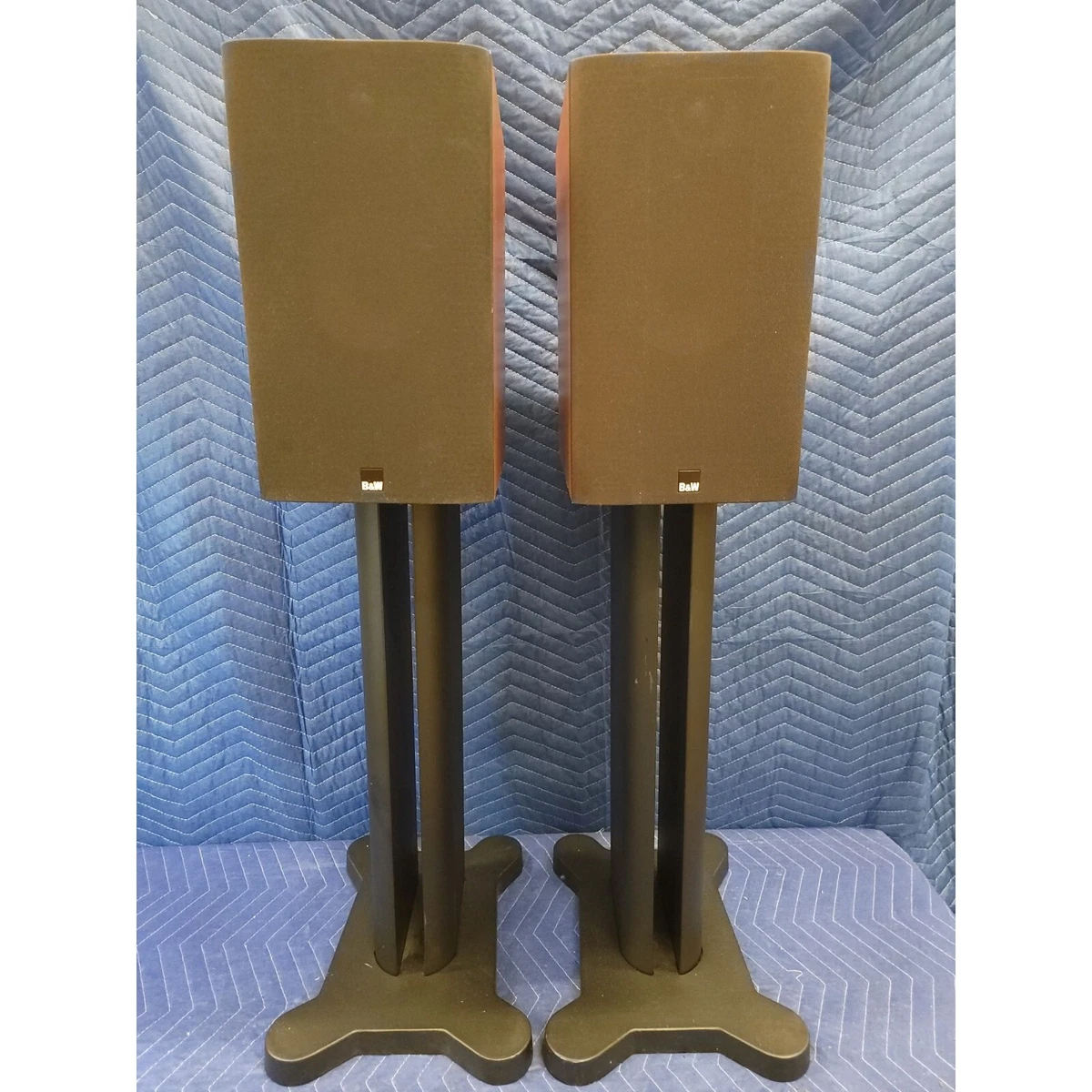 Bowers and Wilkins 685 Pair In Cherry With Stand FS-700CM from