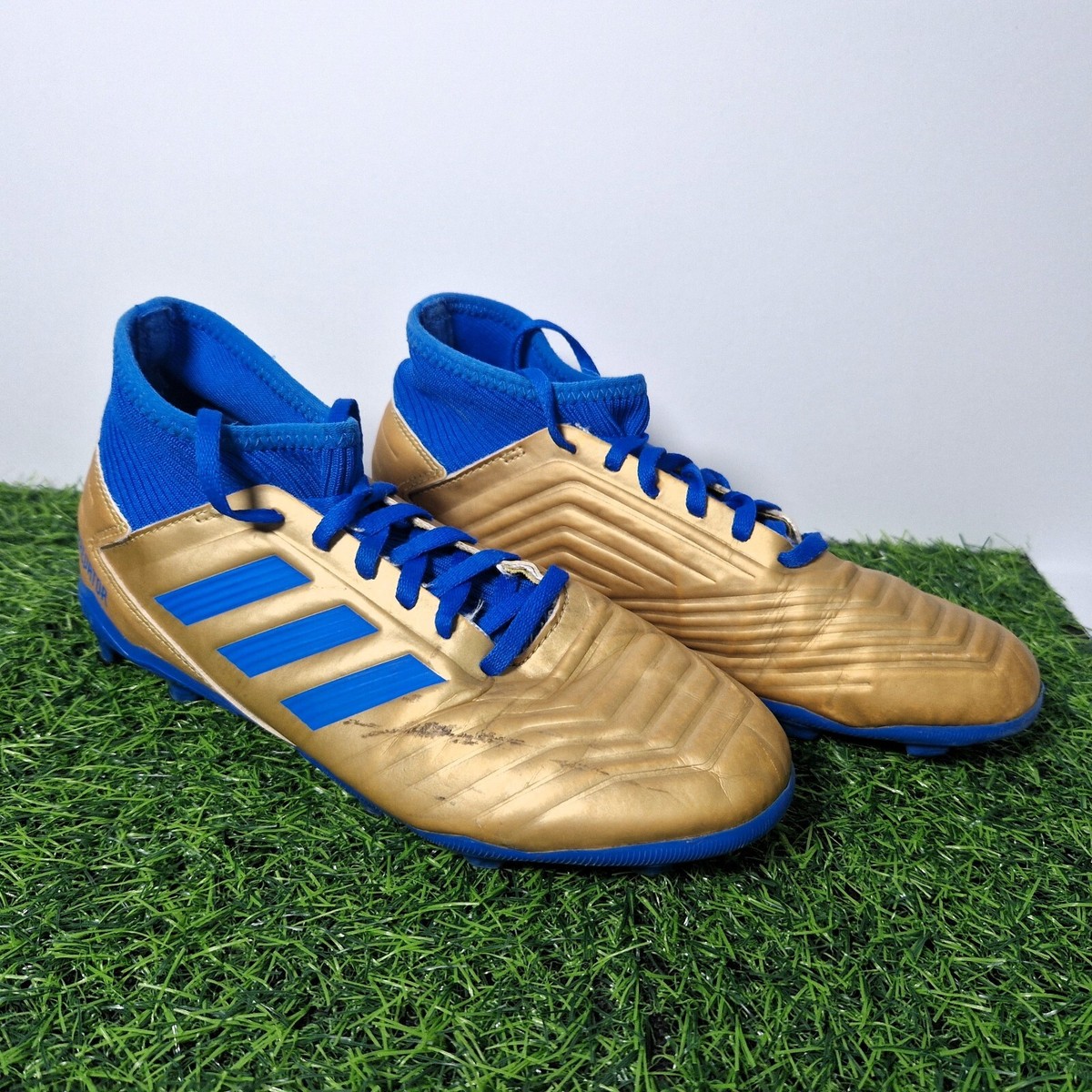 Soccer Boots Adidas Predator Studs ADIDAS PREDATOR J FG WHITE/BOLD BLUE  Soccer Plus