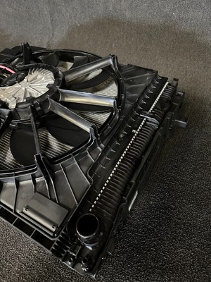 BMW M4 M3 G82 G80 Radiator,cooling Fan complete 8095282 36546831  