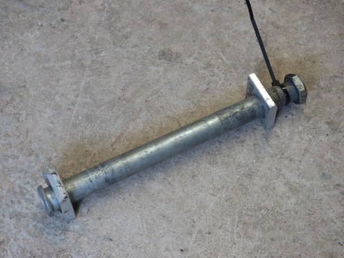 ORIGINAL SUZUKI GSX-R600 2001-03 HINTERRADSPINDEL