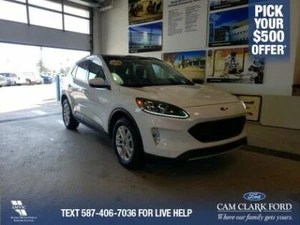 2020 Ford Escape Titanium Hybrid | Moonroof | Heated Steering Wheel