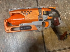 Nerf A4325 Zombie Strike Hammershot Blaster 5 Shot Revolver