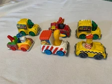 Vintage LOT OF 6 SESAME STREET Barney Peanuts DIECAST CARS Playskool
