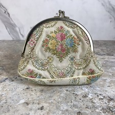 VINTAGE FLORAL NEEDLEPOINT METAL FRAME KISS LOCK LINED SMALL CLUTCH PURSE