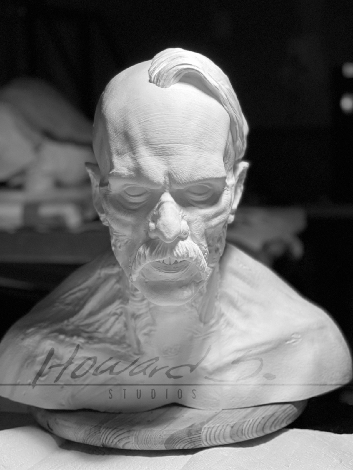 BUSTO DE RESINA NOSFERATU TAMAÑO COMPLETO 1:1 2024 UNIDADES ORLOK SKARSGARD DRACULA ACCESORIO RARO