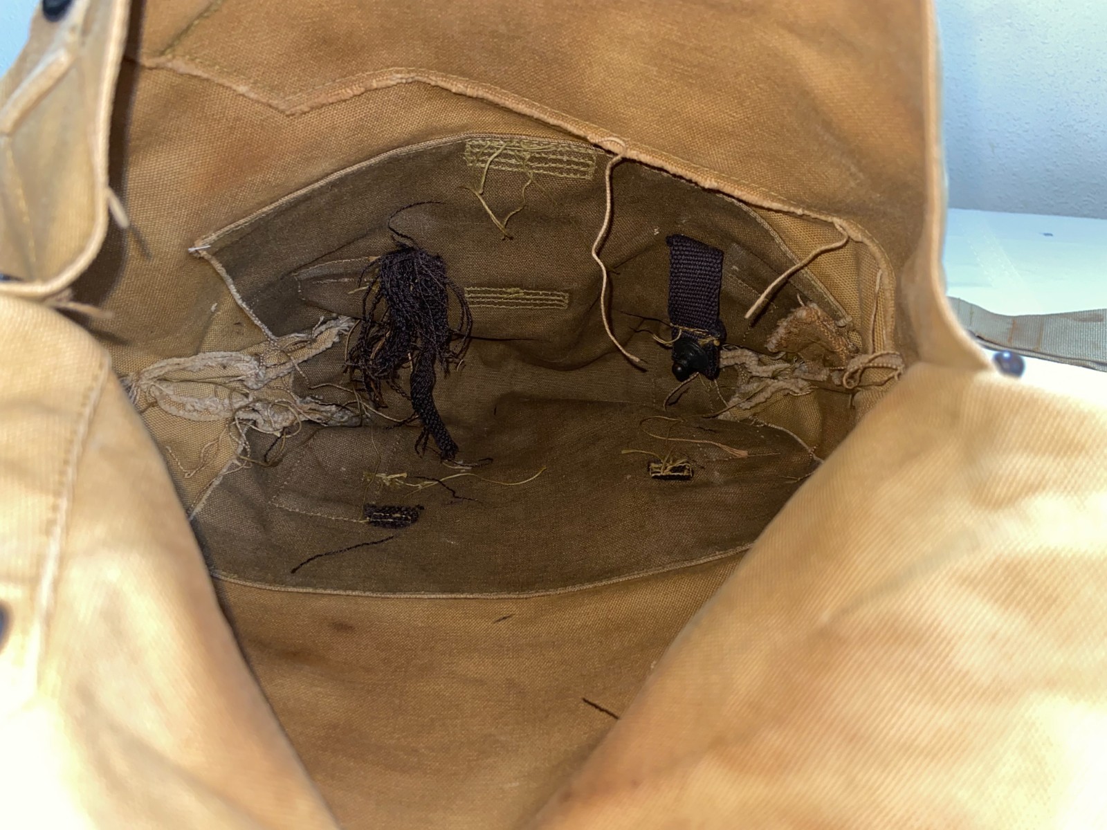 WW2 WWII US Army Gas Mask w/ Bag - 1941 - ORIGINAL