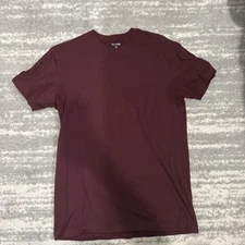 True Classic Maroon Medium Men's T-Shirt Short Sleeve