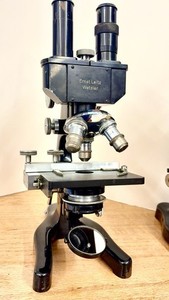 Ernst Leitz Wetzlar microscope (1934)