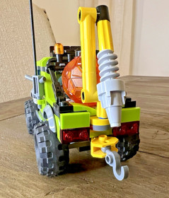 LEGO City: Volcano Exploration Truck 60121 Complete w/ Figs & Box, No Manual