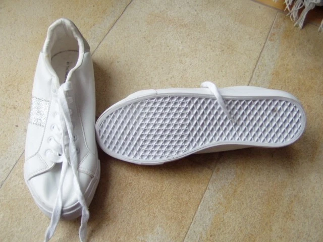 * Schöne weiße Sneaker C&A Gr. 41 NEU - Damen * - Bild 2 von 2