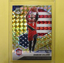 DAMIAN LILLARD 2020-21 Panini Mosaic Reactive Yellow Prizm #246  Portland
