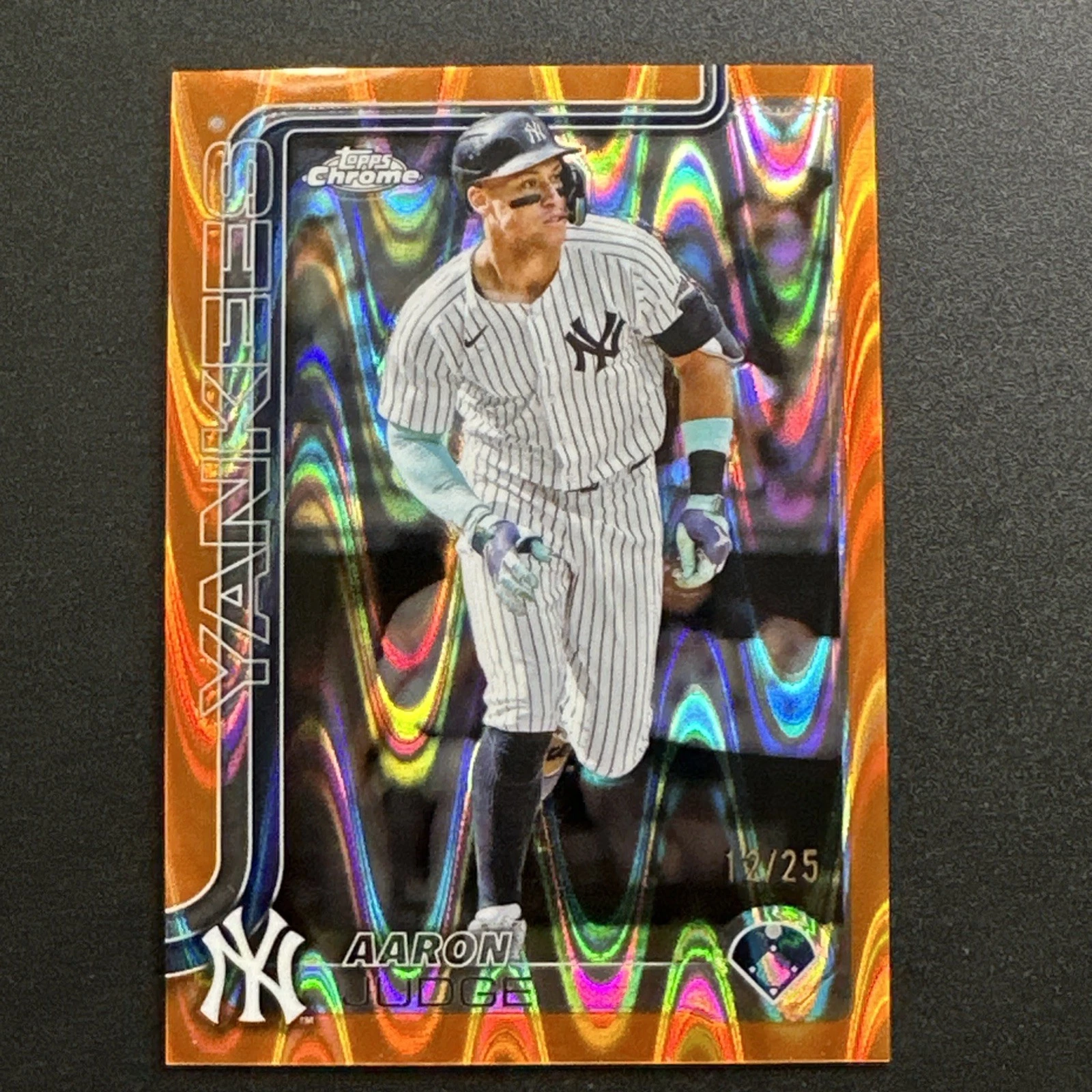 2025 Topps Chrome #99 Aaron Judge Orange Raywave 12/25 SSP Yankees