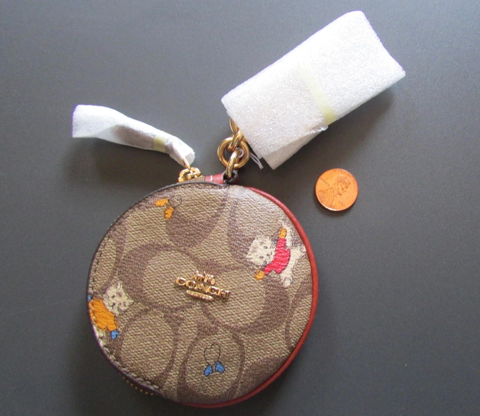 Coach Kitty Cat Mittens Circular Coin Purse Key Ring fob Bag Charm New $128 - Image 4 of 4