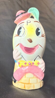 Vintage Unmarked Enesco Ceramic Egg Pepper Shaker Anthropomorphic Humpty Dumpty