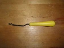 Used plastic Handle Rug Hooking Hook 