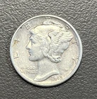 1942 - 10C Mercury Dime / 90% Silver Coin.