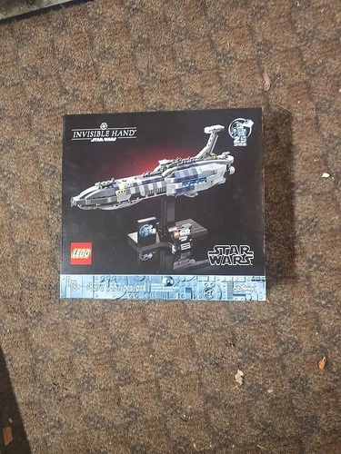 LEGO Star Wars Invisible Hand 25th Anniversary Building Set 75377 BRAND NEW