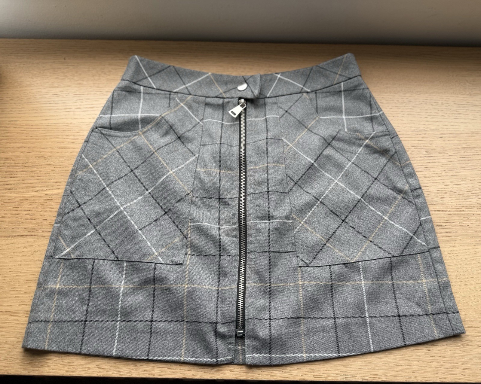 Mini Skirt With a Front Zipper - Perfect For Office (Baldi London)-image