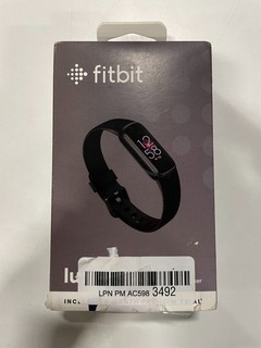 Fitbit Luxe Fitness Tracker Black/Graphite Stainless Steel