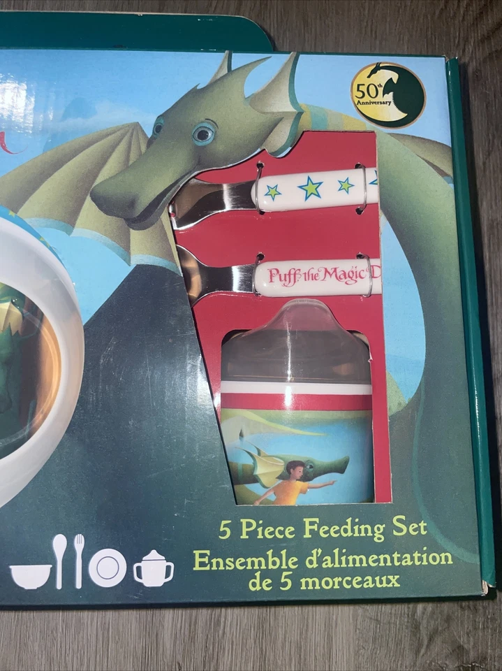 RARO Puff Magic Dragon Juego de Vajilla Plato Dividido Utensilios Tazón Paquete de Regalo Nuevo Foto 3 de 4
