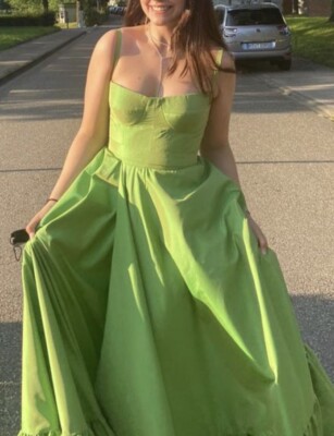 Teuta Matoshi Effortless Dahlia Gown