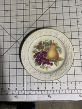 Homer Laughlin Plate Eggshell Cheme? Theme? B245
