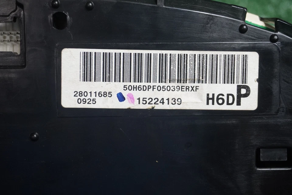 2003 2004 2005 GMC YUKON medidor de velocidade cluster OEM 15224139 UNK QUILOMETRAGEM - Imagem 4 de 4