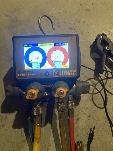 Yellow Jacket P51-870 Manifold Gauge Set with 4 Hoses for HVAC Refrigeration