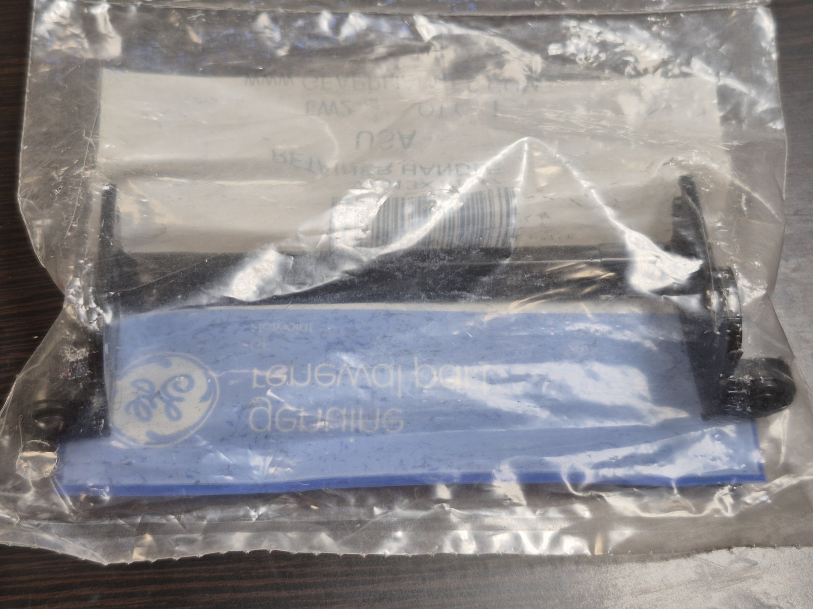 WD13X10017 GE RETAINER HANDLE Genuine High Quality Replacement Part 