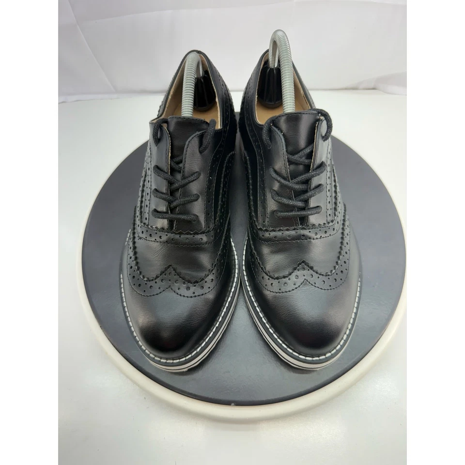 Zapatos de plataforma Torrid Wingtip Oxford para mujer talla 9,5 WW negros de imitación de cuero Foto 3 de 4