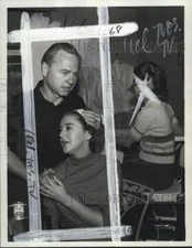 1963 Press Photo Actors Mary Webster and Mickey Rooney embrace in scene