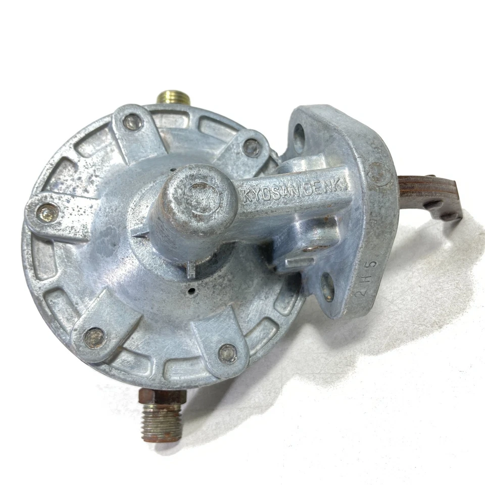Kyosan Denki Fuel Pump Fits For 1970-1971 Toyota Corona MKII Hilux Pick up NOS - Image 4 of 4