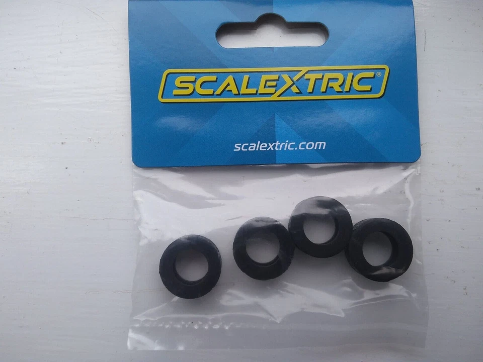 Scalextric Ford Lotus Cortina Tyres C2913 C2951 C2981 C2999 C3023 C3096 W9756 - Image 2 of 2