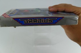 Gradius Konami NES USA Game CIB Complete non Hangtab Box Manual Sleeve Cartridge